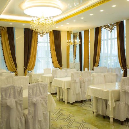 אסטנה Hotel Alash מראה חיצוני תמונה